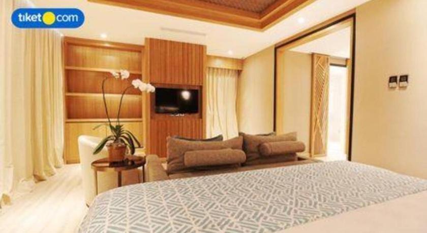 فندق ذا رينرا ماكاسار المظهر الخارجي الصورة