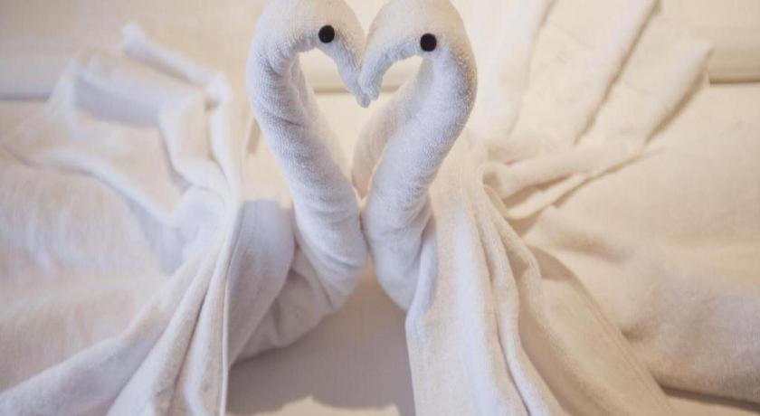 فندق ذا رينرا ماكاسار المظهر الخارجي الصورة